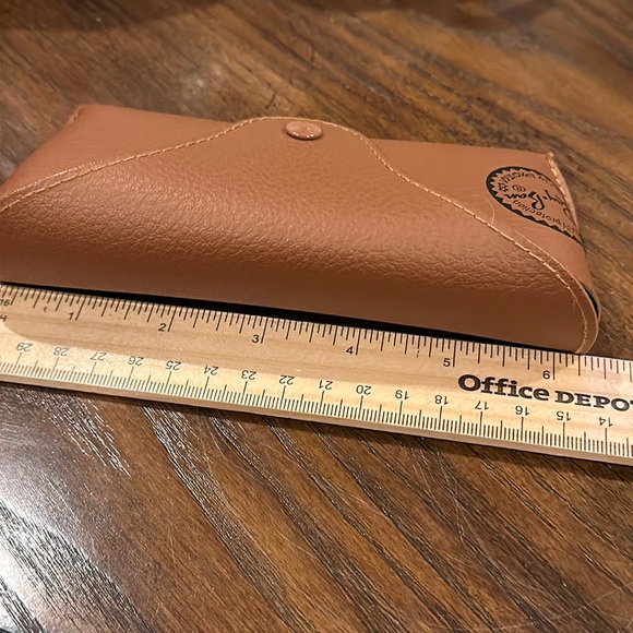 Authentic Ray-Ban Sunglasses Leather Case - Picture 5 of 7
